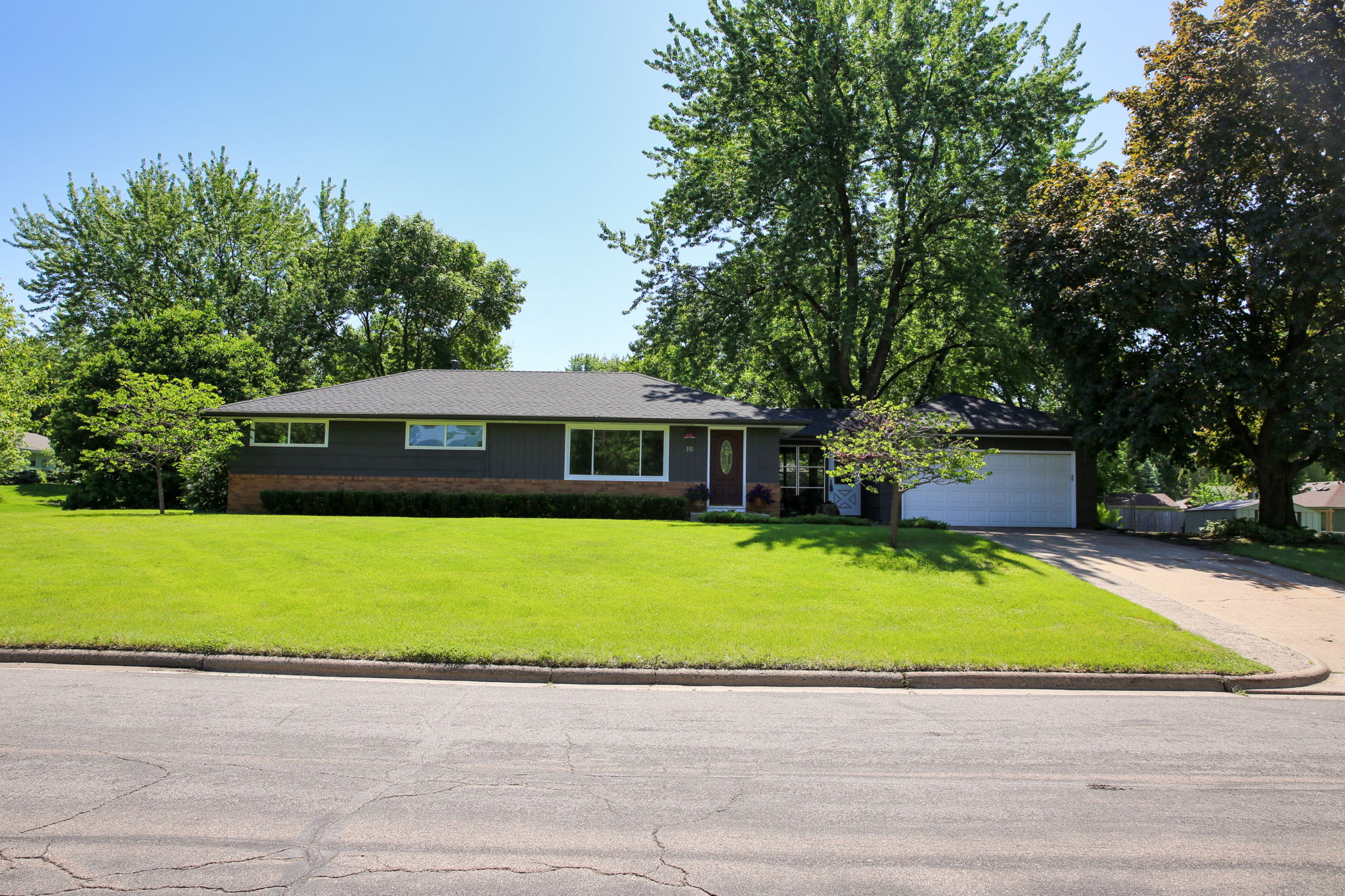  101 W 104th St, Minneapolis, MN 55420, US Photo 10