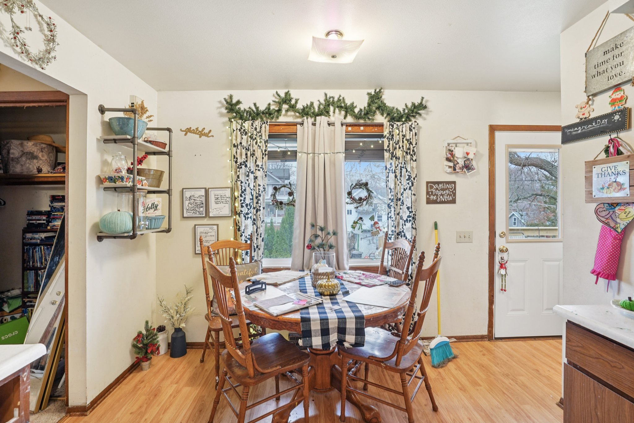 101 W Garfield St-S2611-010.jpg