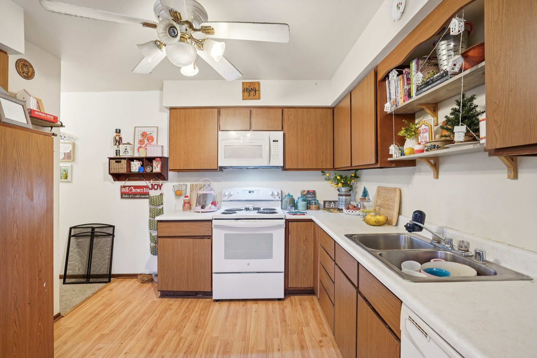 101 W Garfield St-S2611-014.jpg