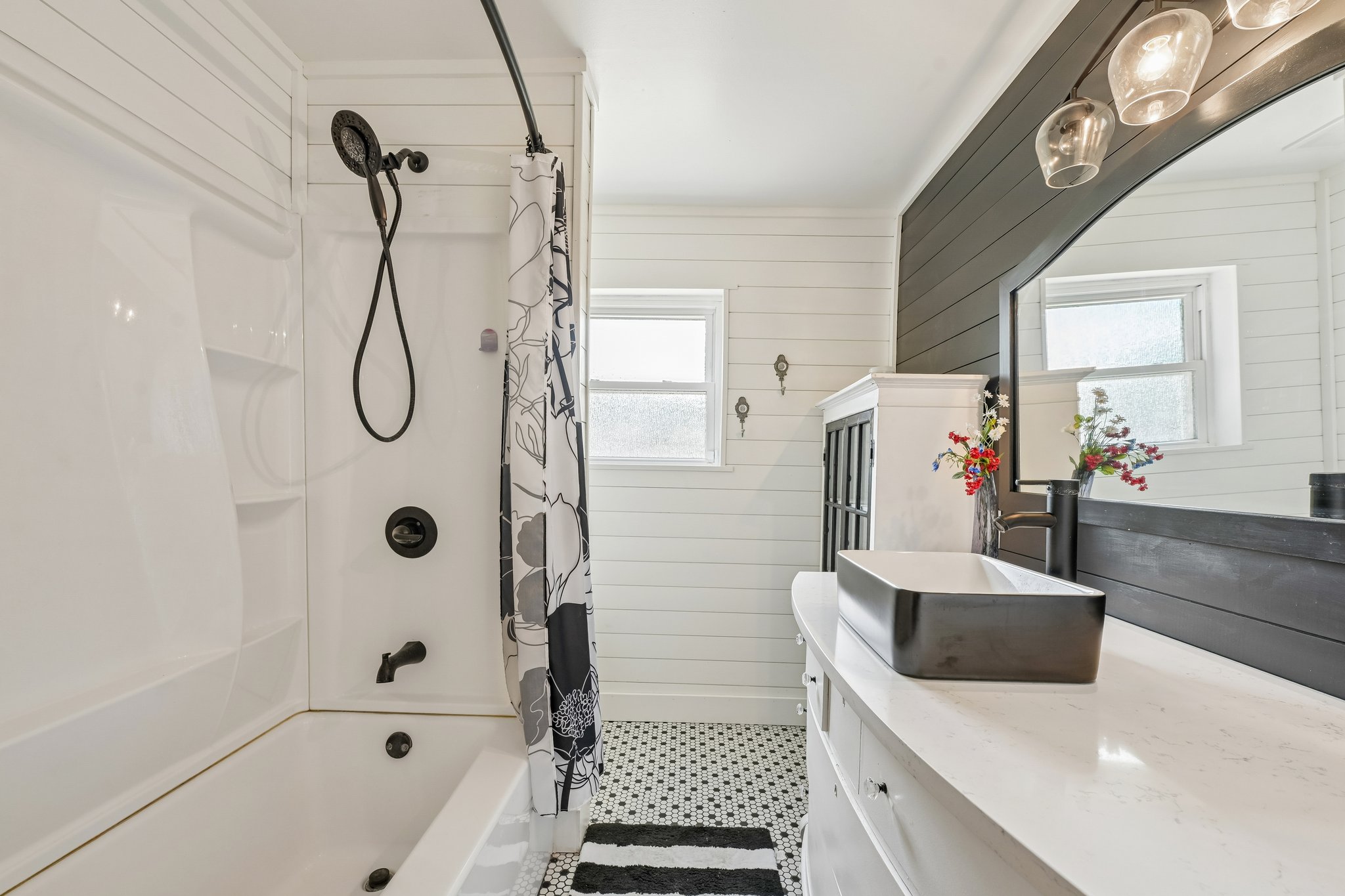 W Larkspur Dr-S1709-024.jpg
