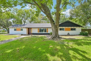 W Larkspur Dr-S1709-001.jpg