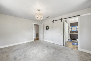 W Larkspur Dr-S1709-027.jpg