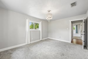 W Larkspur Dr-S1709-028.jpg