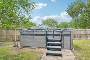 W Larkspur Dr-S1709-038.jpg
