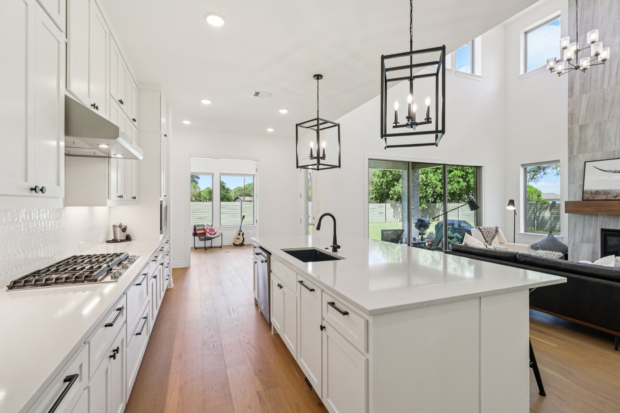 Wolf Rdg Rd-S0904-013.jpg