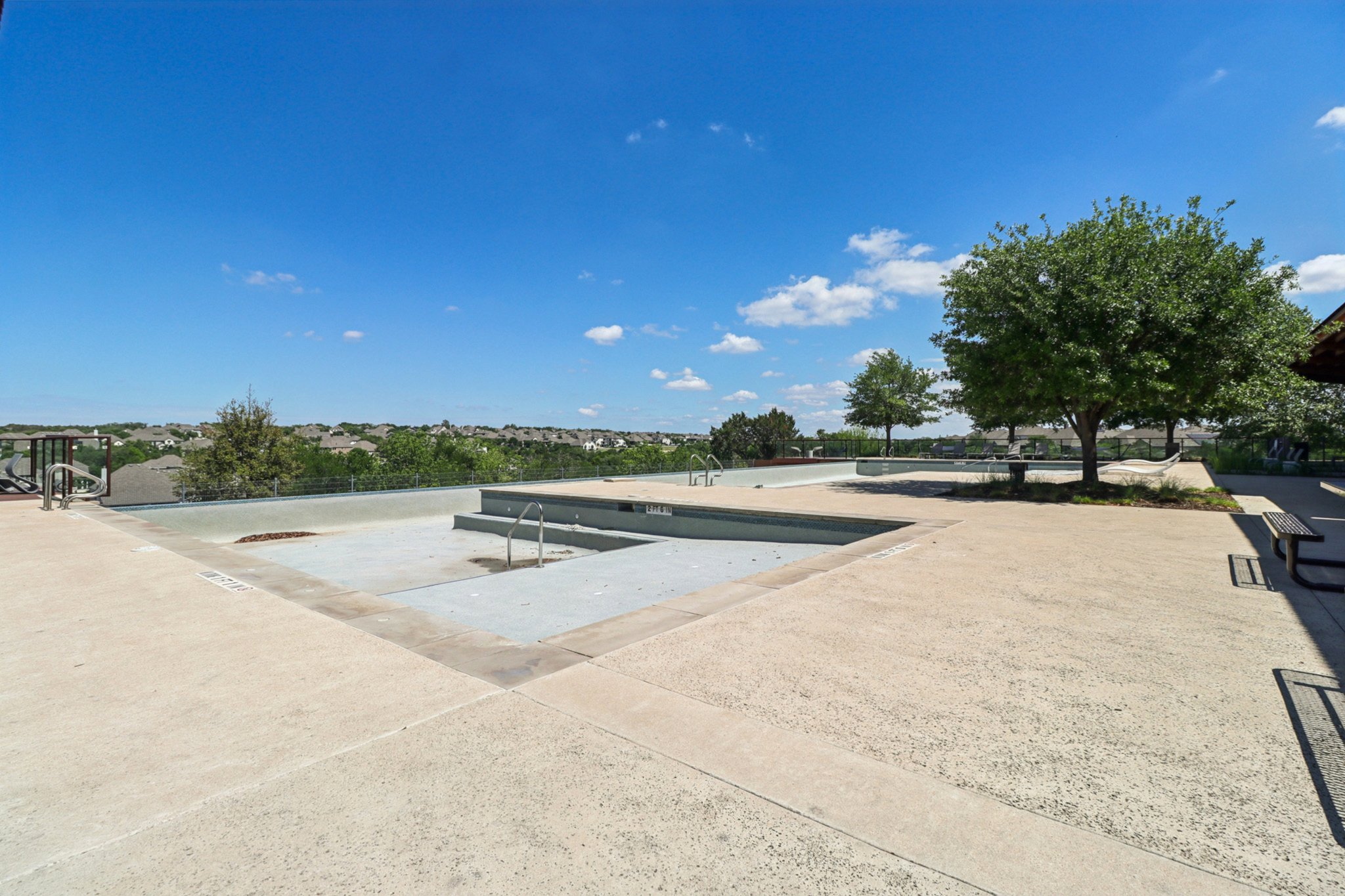 Wolf Rdg Rd-0904-906.jpg