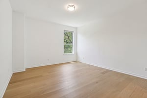 Wolf Rdg Rd-S0904-038.jpg