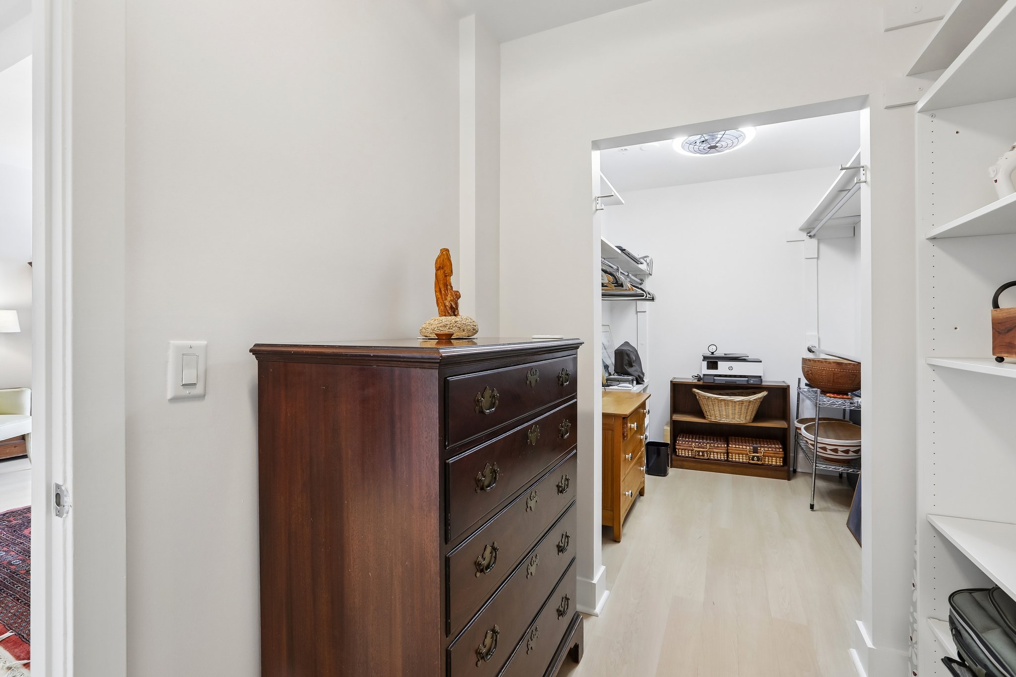 Central Ave 413-S2307-025.jpg