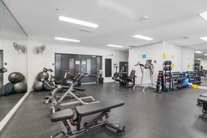 Central Ave 413-2307-909.jpg