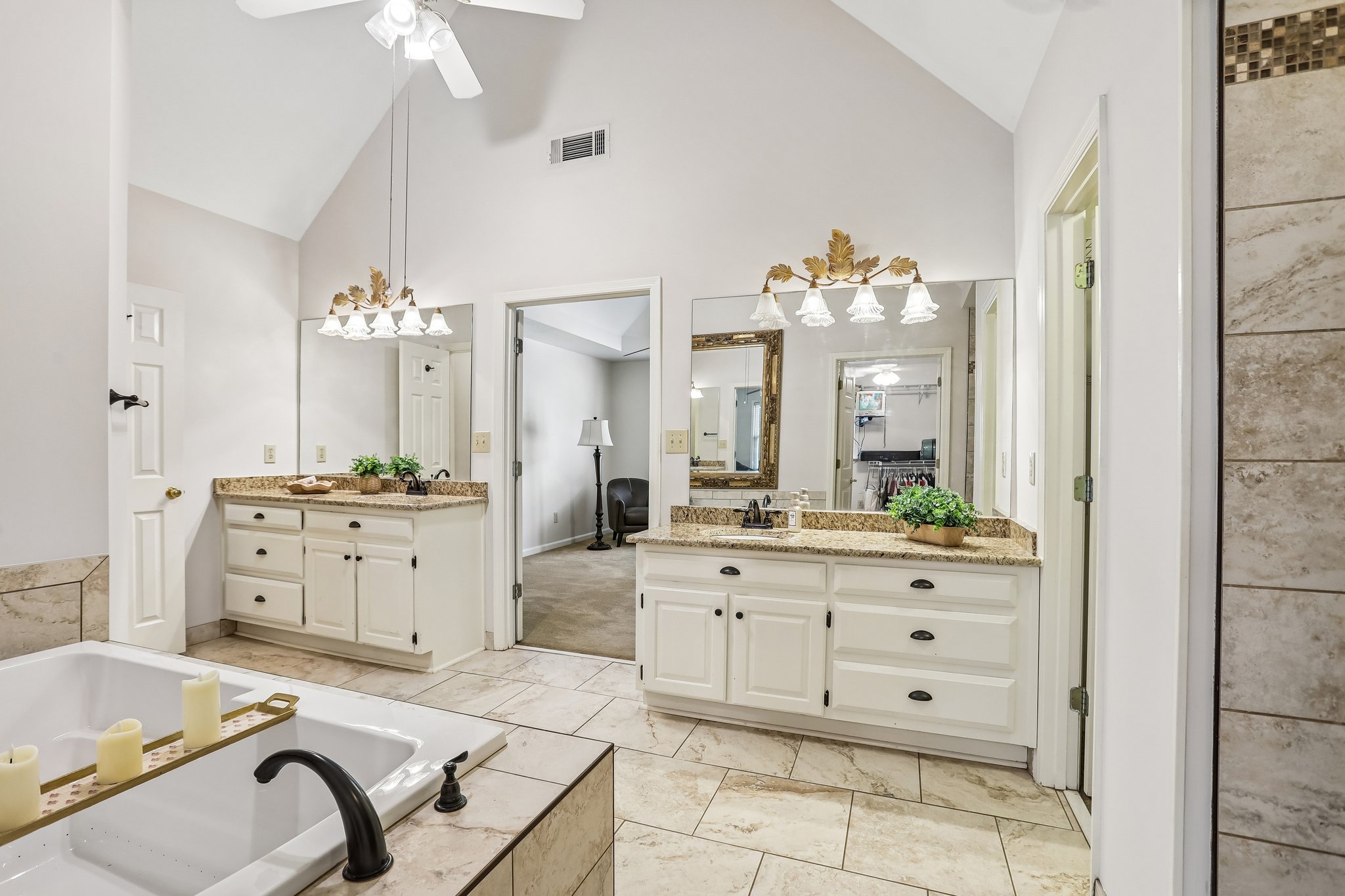 Fairwood Ln-S2907-036.jpg