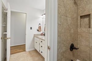 Fairwood Ln-S2907-039.jpg