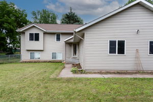  Photo 0