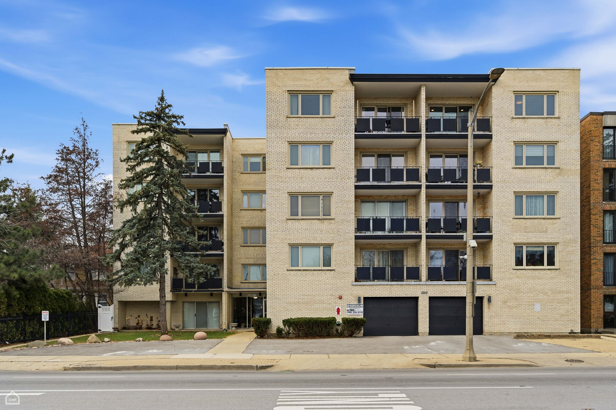 1010 N Harlem Ave 504 - North Clybourn Group_001