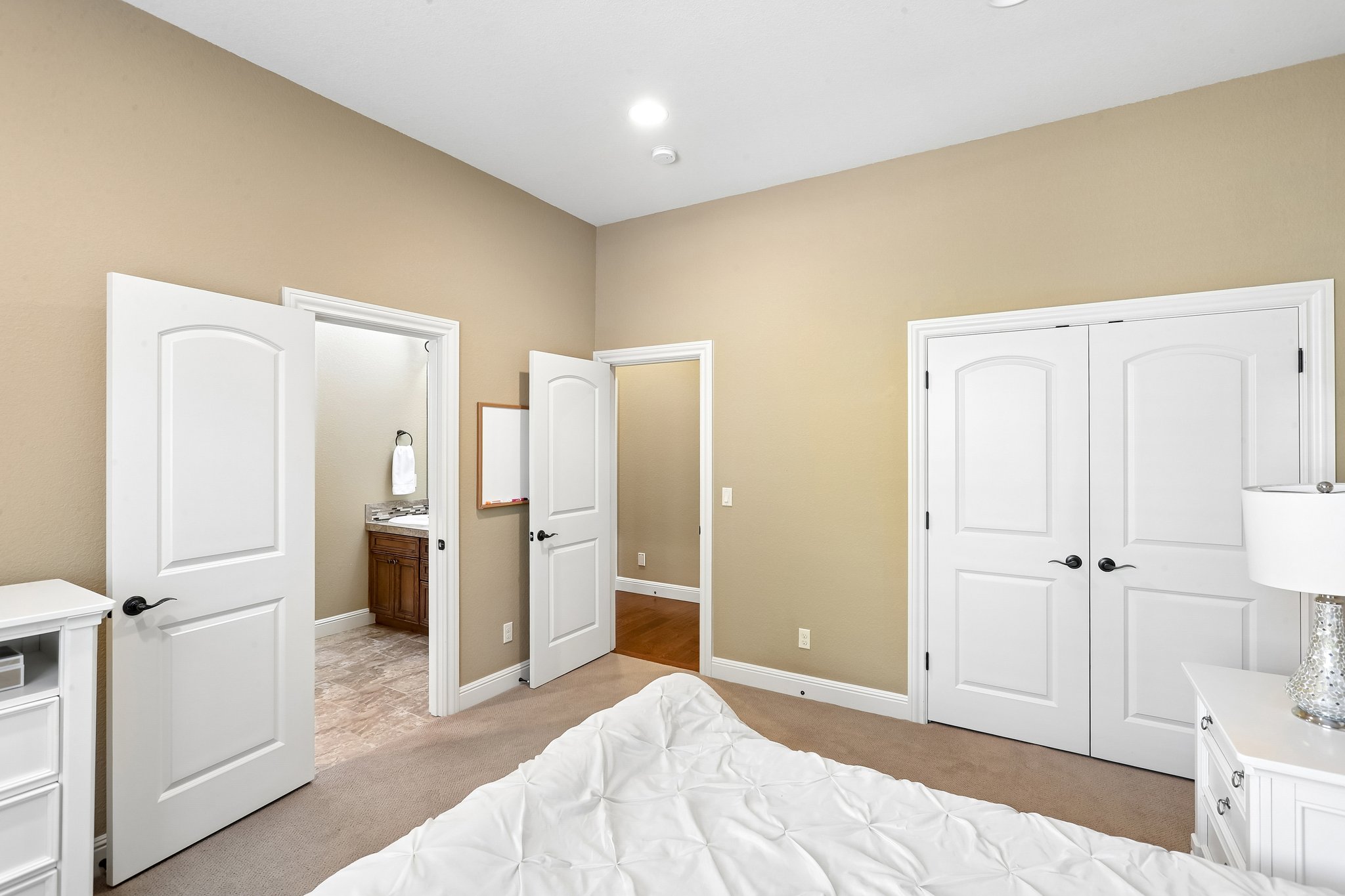 NW 44th Ave-S1908-034.jpg