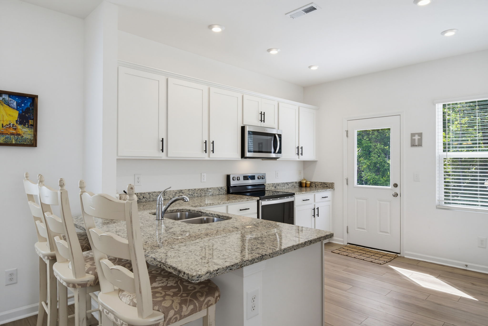 10100 Travcis Floyd Ln-13
