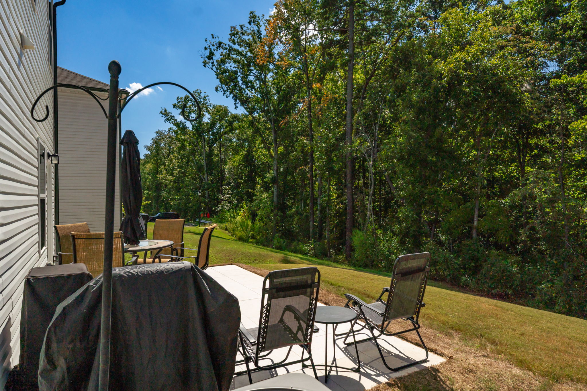 10100 Travcis Floyd Ln-32