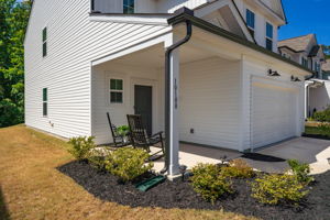 10100 Travcis Floyd Ln-4