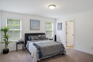 10100 Travcis Floyd Ln-21