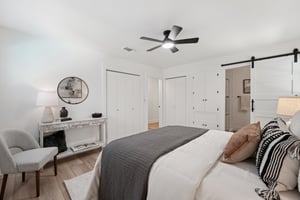 Dobbin Dr-S1207-039.jpg