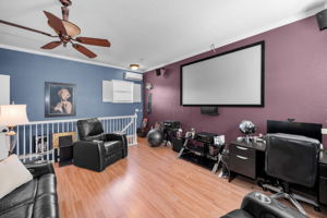 Upper Level Bonus Room1c