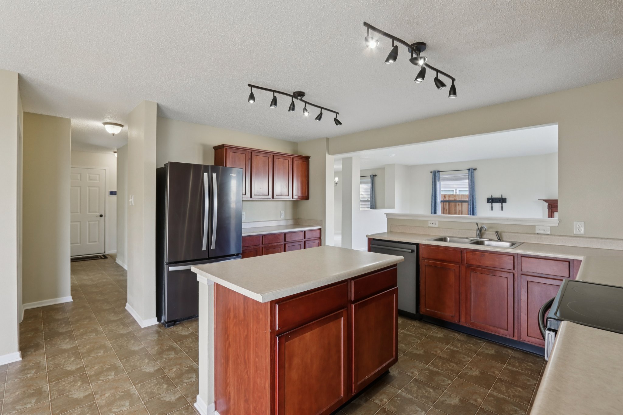 North Trl-S1411-019.jpg