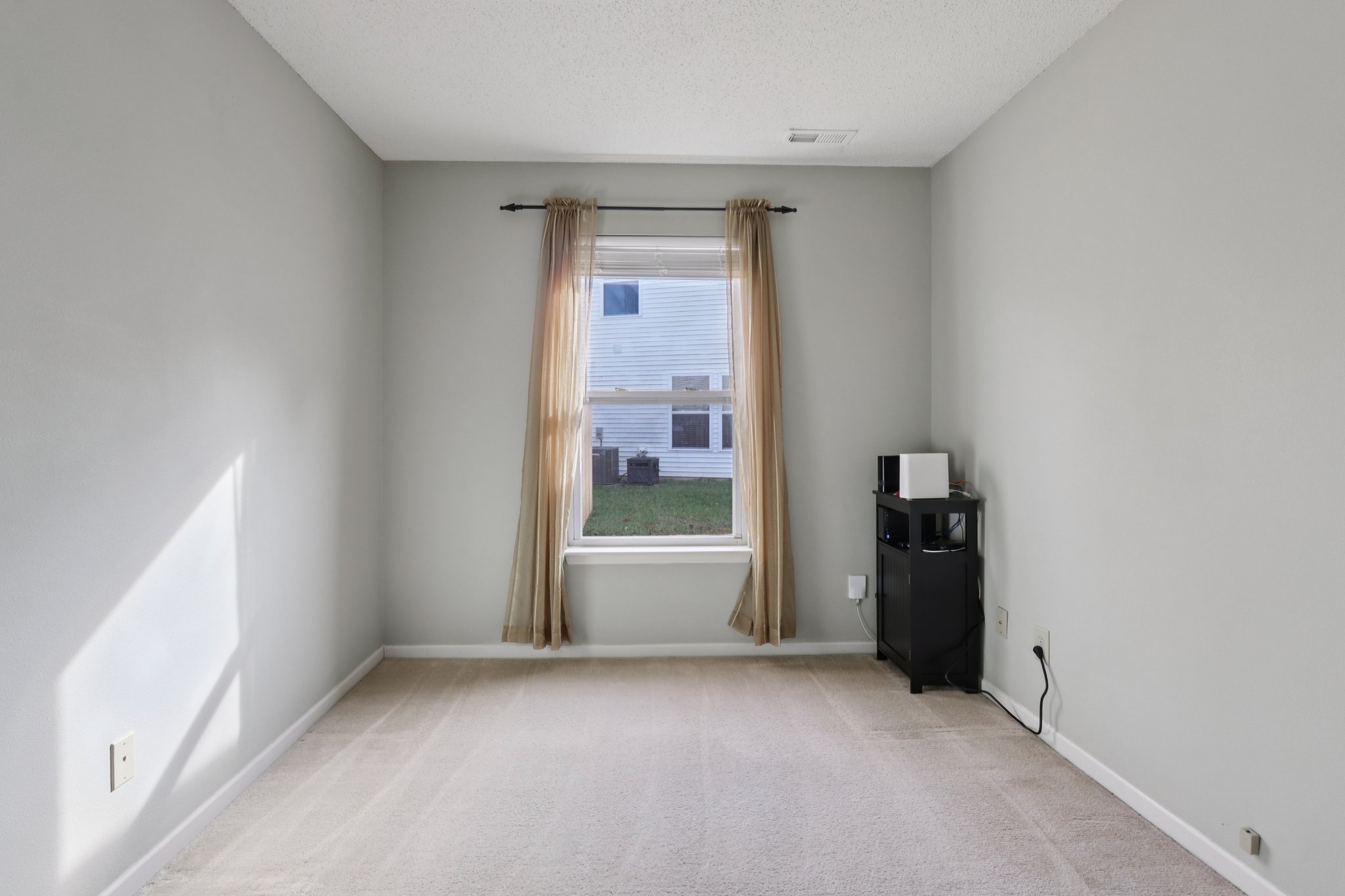 North Trl-S1411-025.jpg