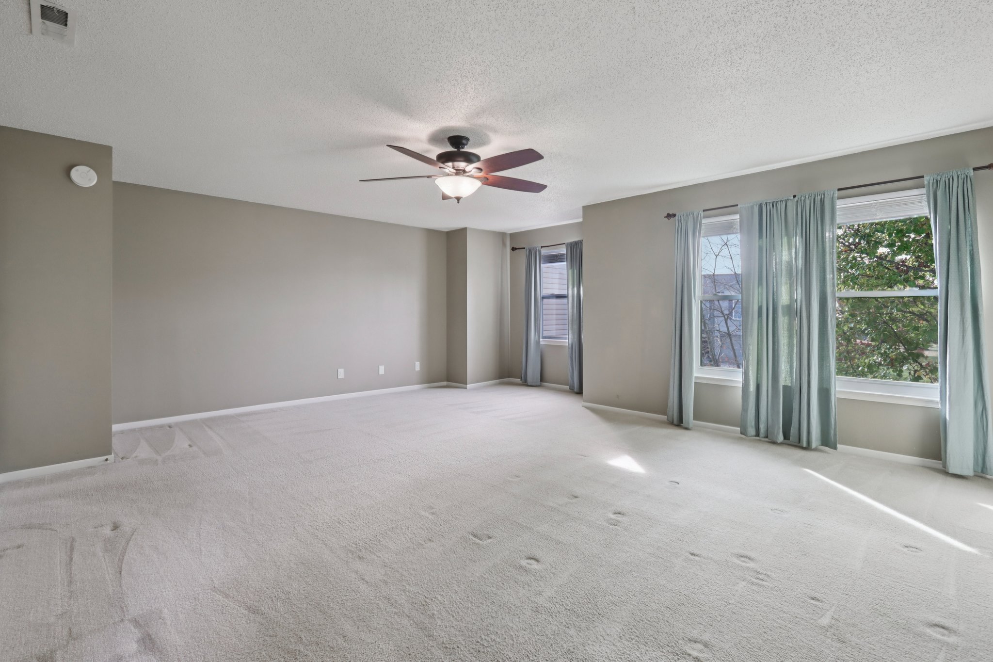 North Trl-S1411-037.jpg