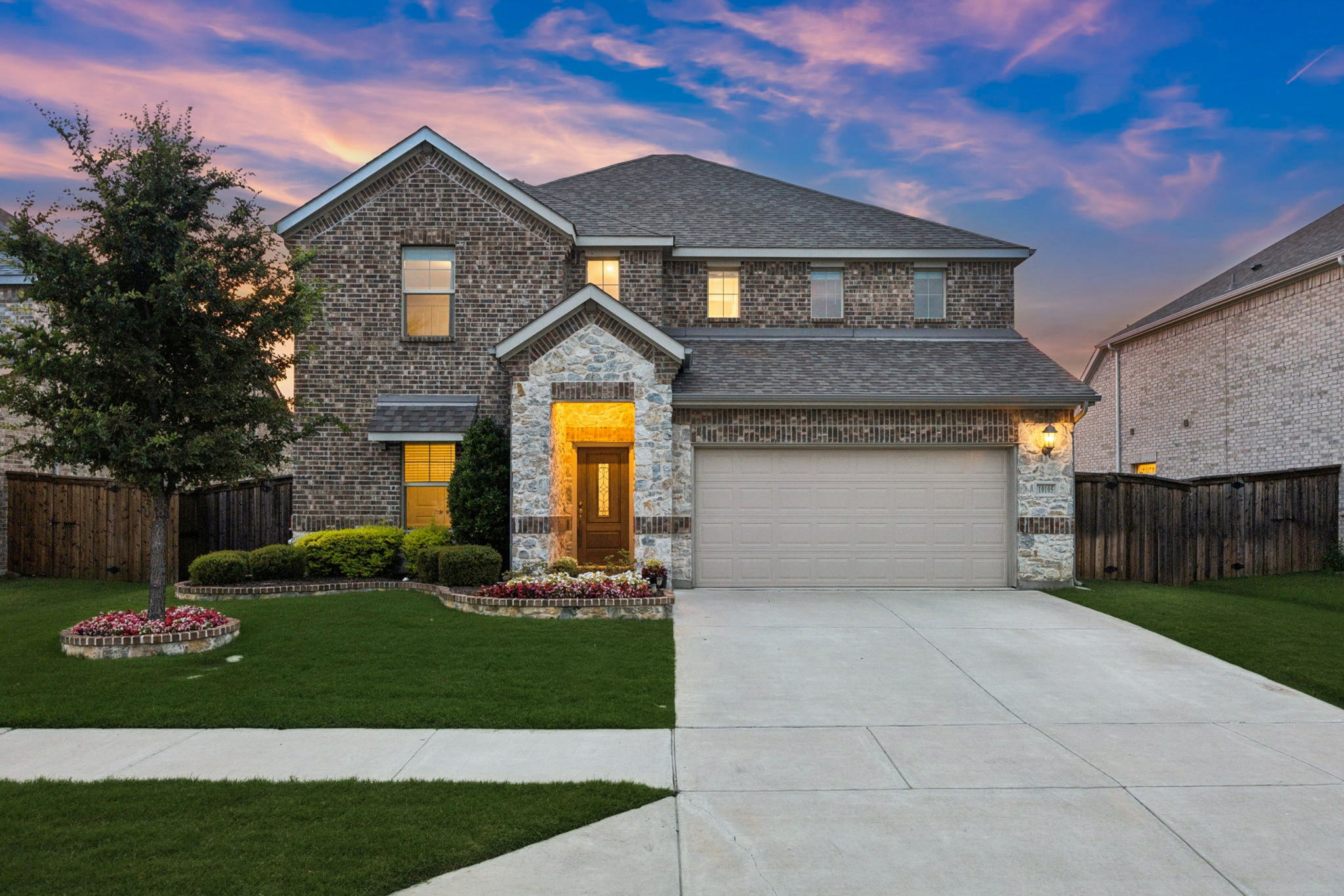 10105Lakemont_001