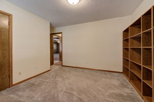  Photo 37