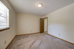  Photo 39