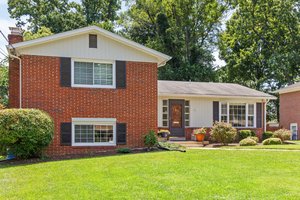 10109 Devere Ct, Silver Spring, MD 20903, USA Photo 8