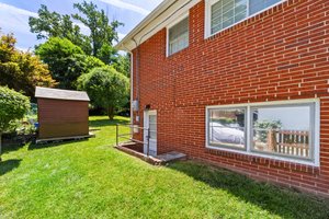 10109 Devere Ct, Silver Spring, MD 20903, USA Photo 68