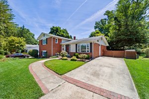 10109 Devere Ct, Silver Spring, MD 20903, USA Photo 13