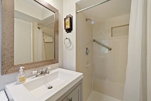10109 Devere Ct, Silver Spring, MD 20903, USA Photo 51