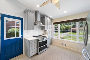 10109 Devere Ct, Silver Spring, MD 20903, USA Photo 25