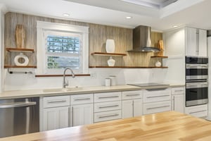 Leisure Ln S 5-009.jpg