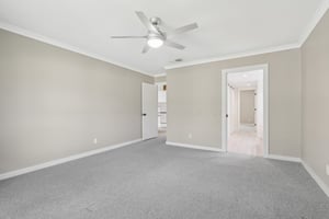 Leisure Ln S 5-027.jpg