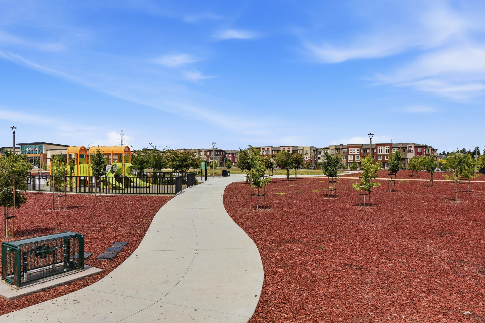 043_F8_1011 Bellante Ln 1