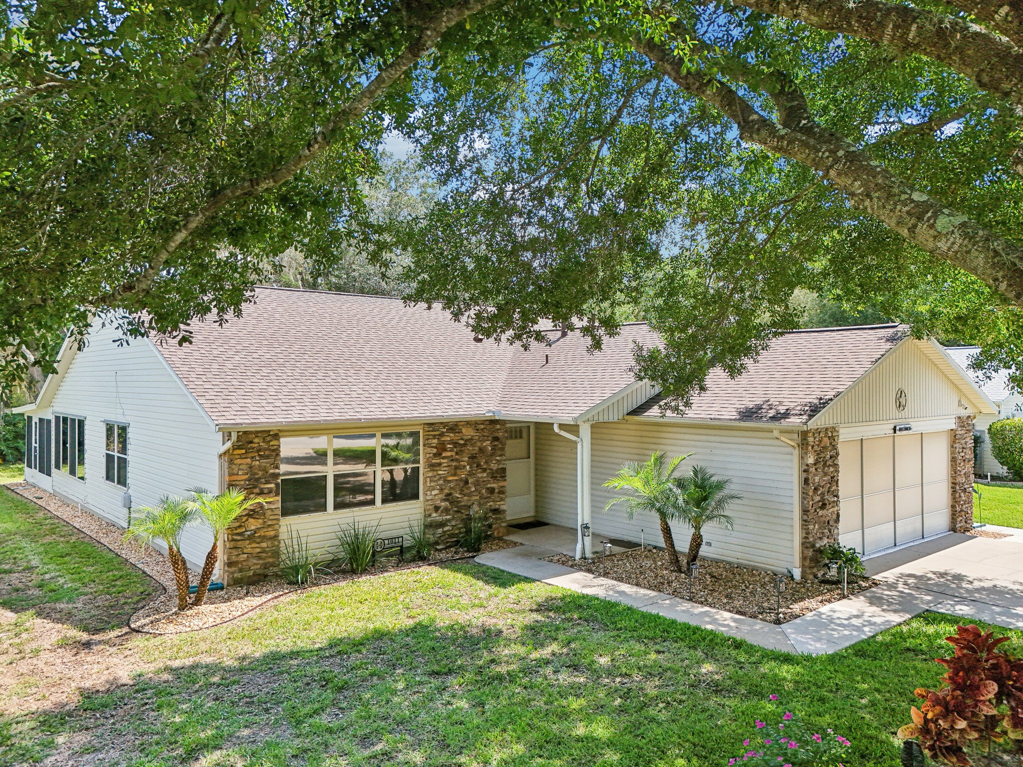 Dundee Cir-2805-053.jpg
