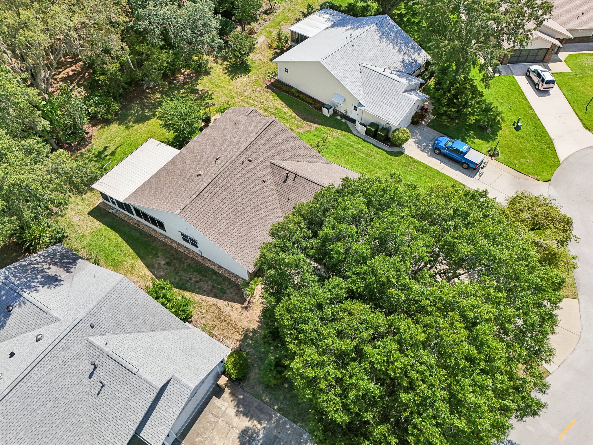 Dundee Cir-2805-058.jpg