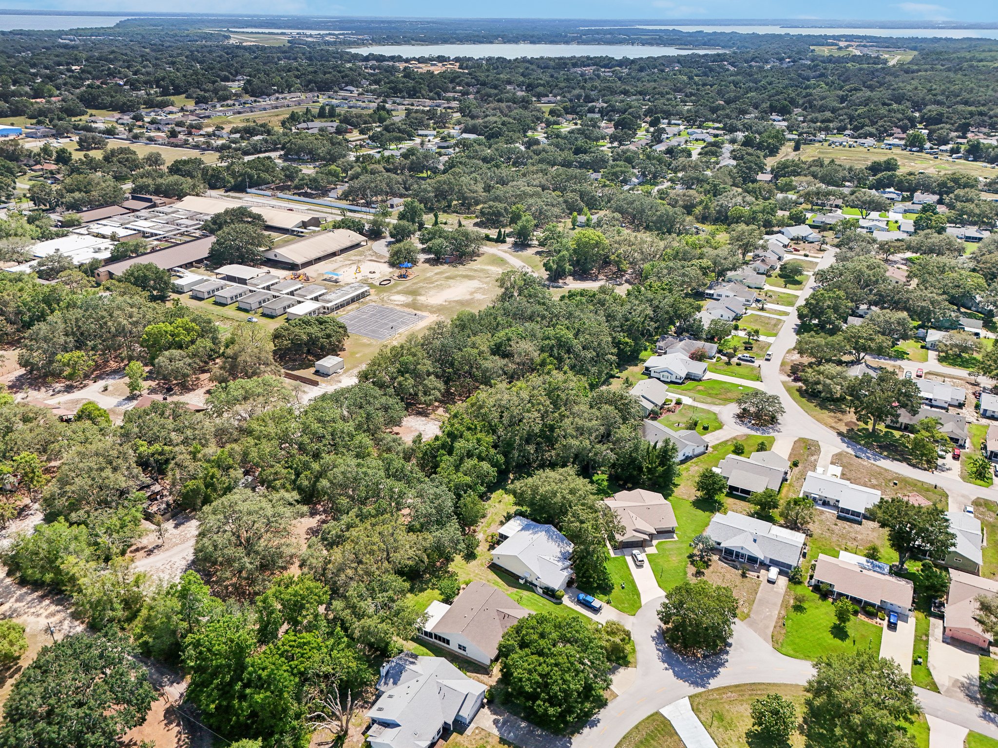 Dundee Cir-2805-066.jpg
