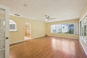 Dundee Cir-2805-010.jpg