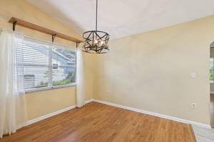 Dundee Cir-2805-013.jpg