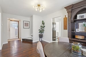 Mace St-S2301-015.jpg