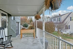 Mace St-S2301-047.jpg