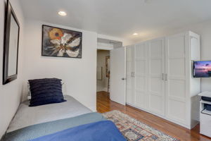 Mifflin St-030