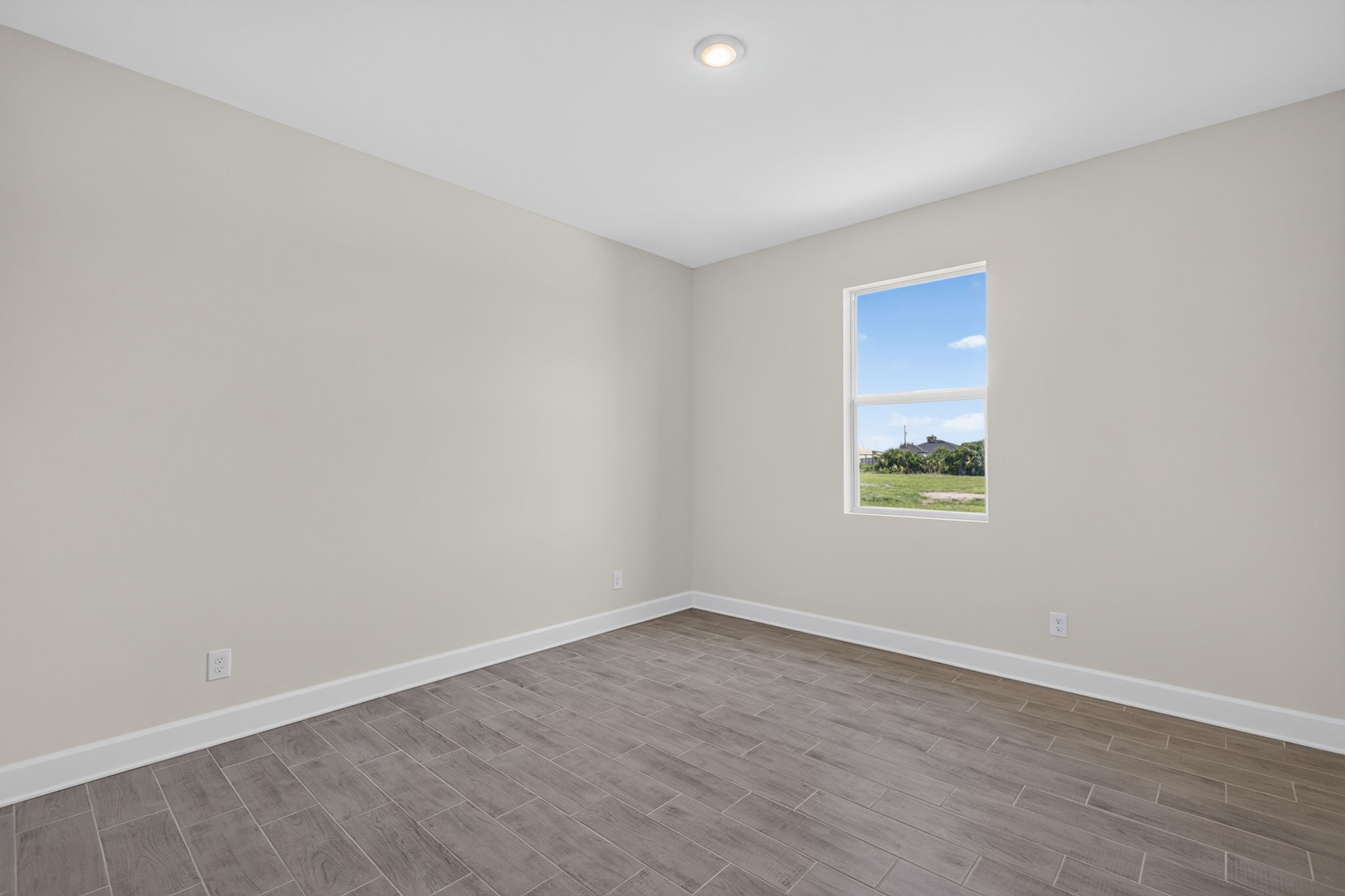 Guest Bedroom 2- 1 of 2