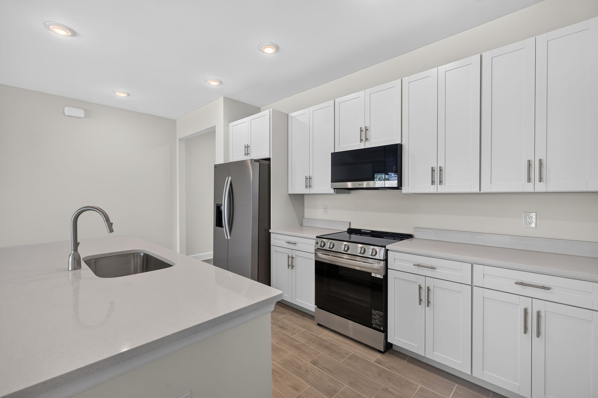 Kitchen 2 of 2