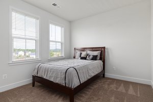 1011 Odyssey Park Dr SE, Leesburg, VA 20175, USA Photo 17