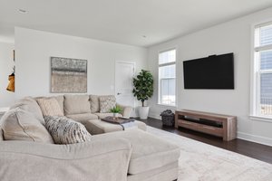 1011 Odyssey Park Dr SE, Leesburg, VA 20175, USA Photo 10